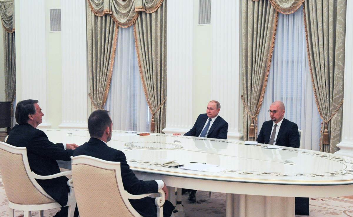 Putin, Okrugli sto (3).jpg