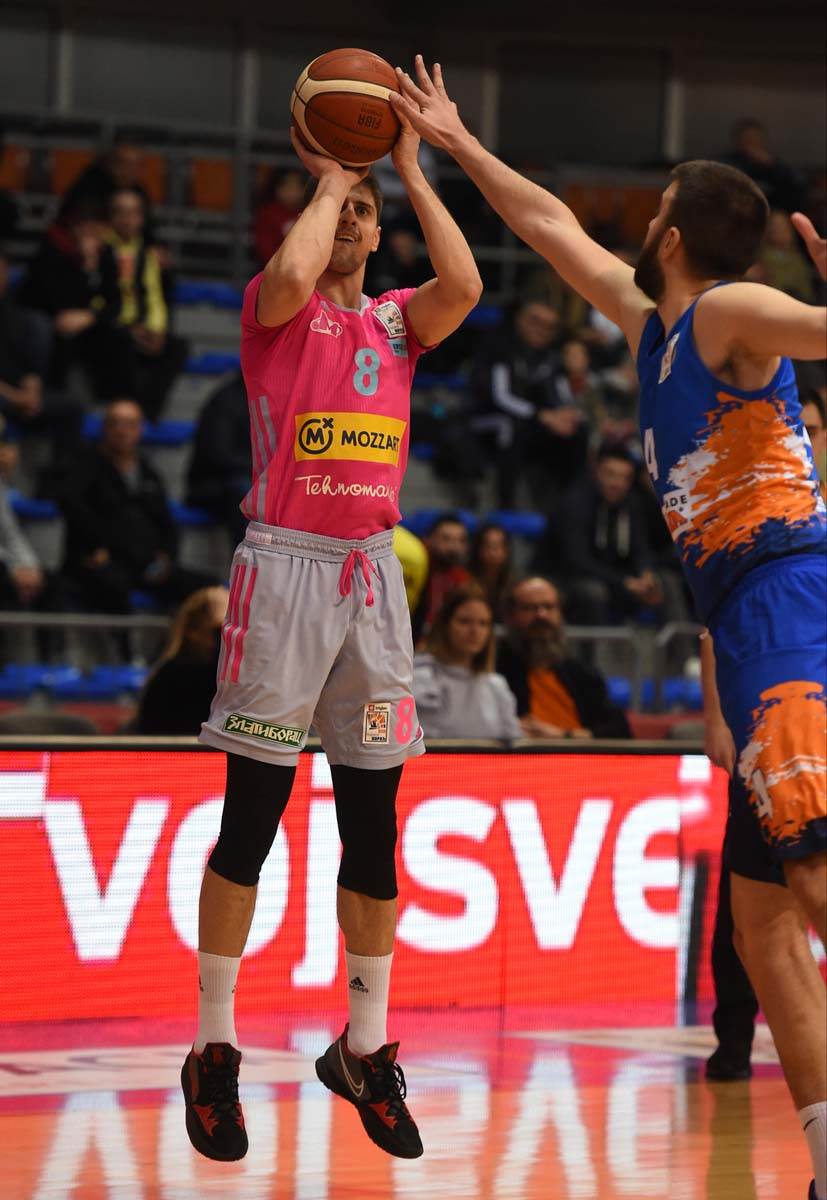 Mega, Zlatibor (9).jpg