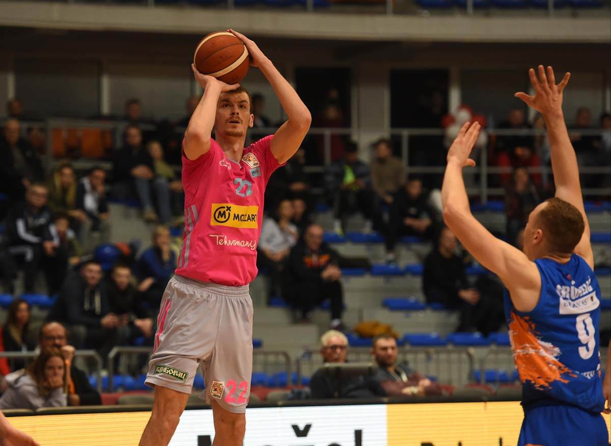 Mega, Zlatibor (24).jpg