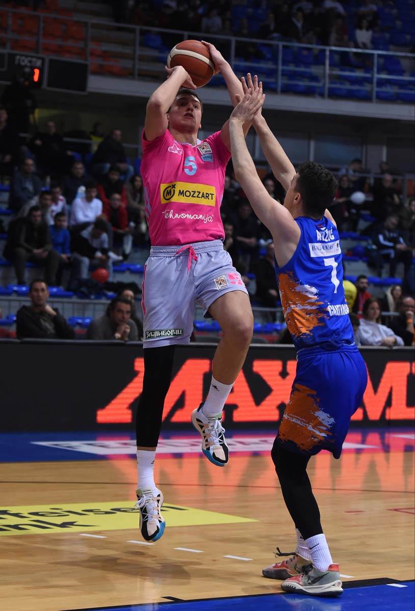 Mega, Zlatibor (28).jpg