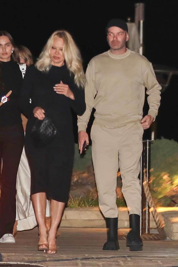 pamela anderson 21.jpg