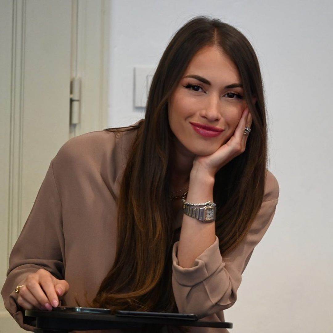 Artur Kabral gledao portparolku tokom konferencije