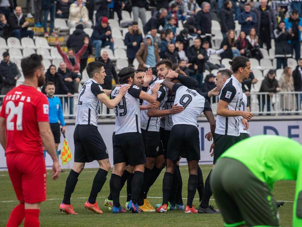 Aleksandar Stanojević o Nenadu Lalatoviću