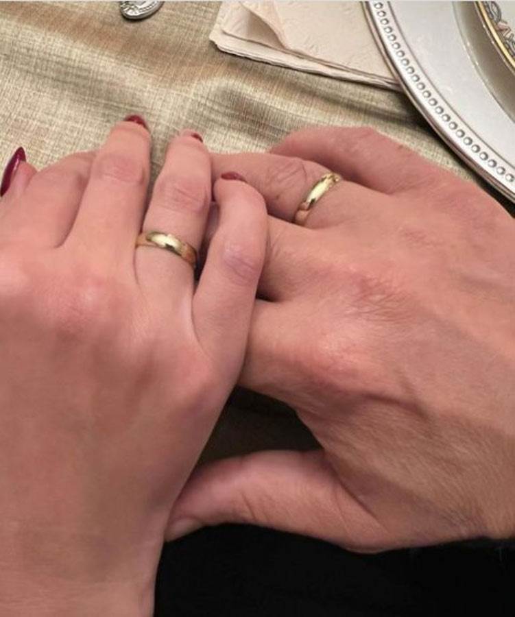 Prvi snimak Mustafine supruge u venčanici