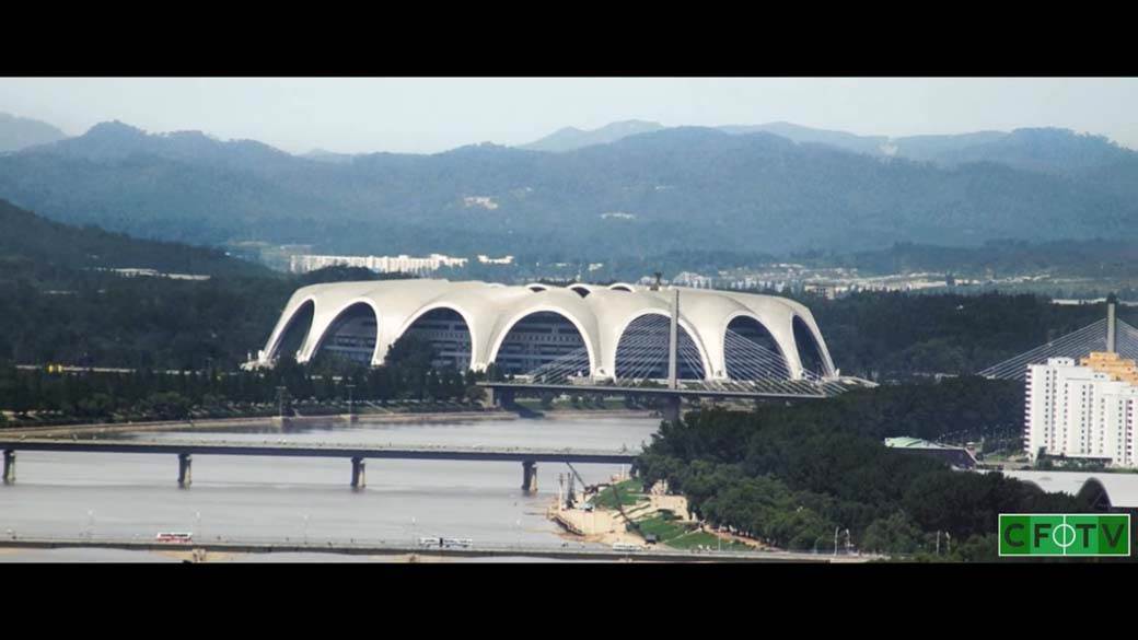 Pjongjeng maj stadium (5).jpg