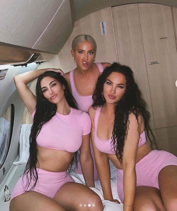 kim kardašijan 2.png