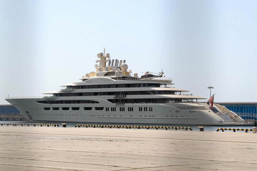 Jahta ruski oligarh Ališer Usmanov (3).jpg