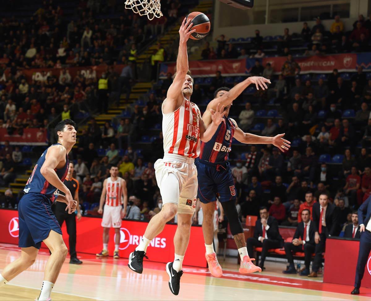 Crvena Zvezda, Baksonija (5).jpg