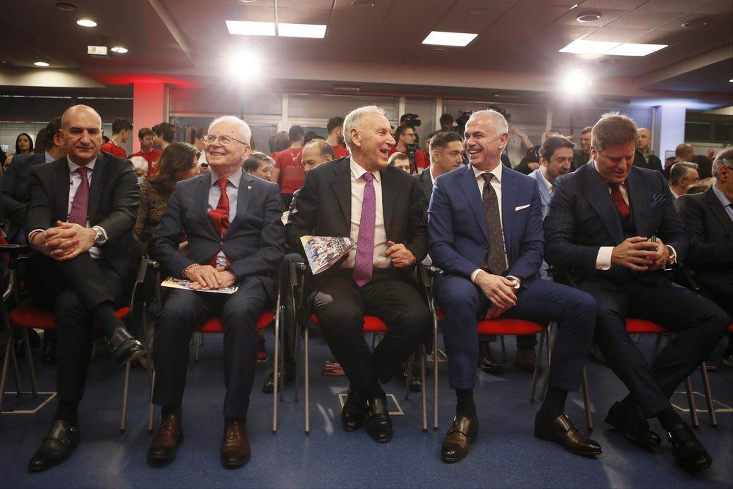 c rvena zvezda rodjendan  (7).jpg