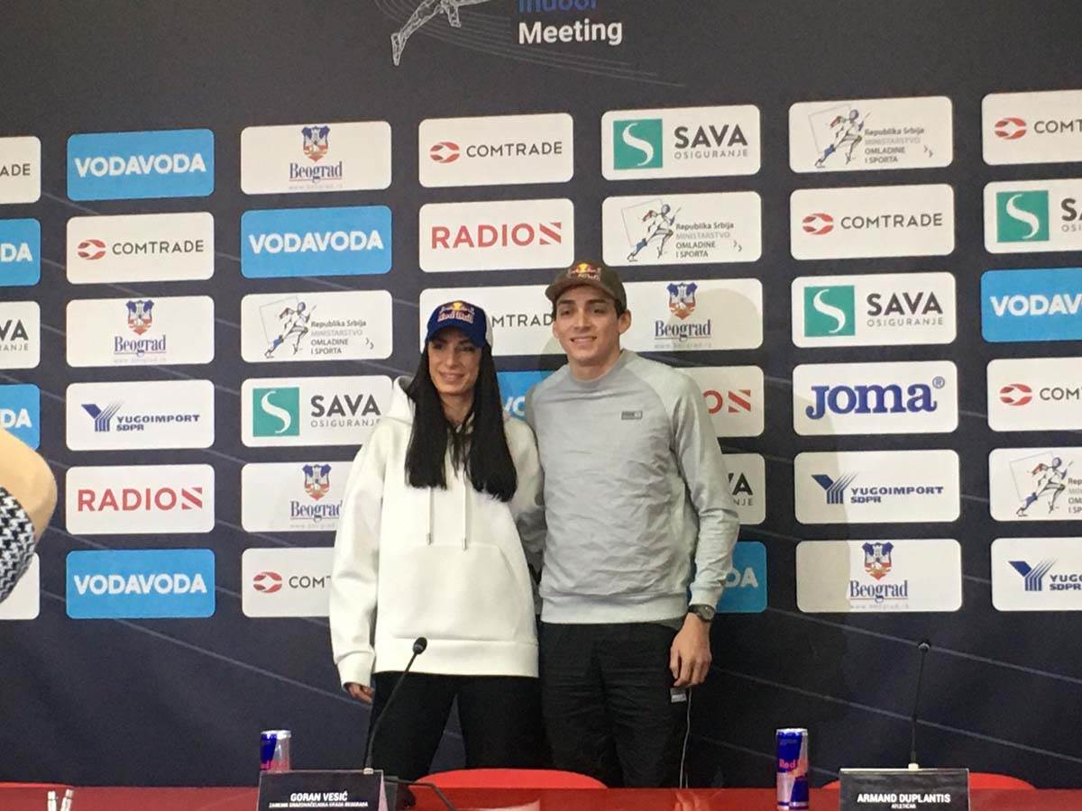 Ivana Španović i Armand Duplantis na konferenciji (4).jpg