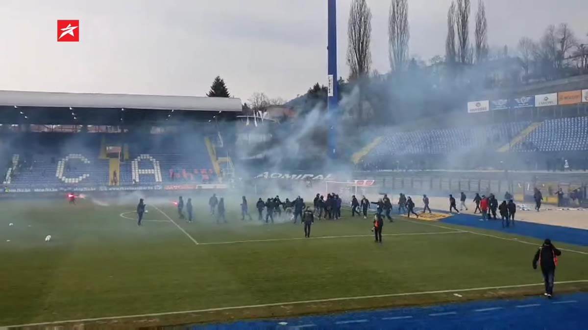 Sukob navijača, Grbavica (7).jpg