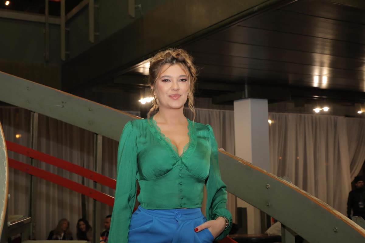 Kija Kockar prodaje Slobine stvari, a on joj nije vratio dijamantski prsten