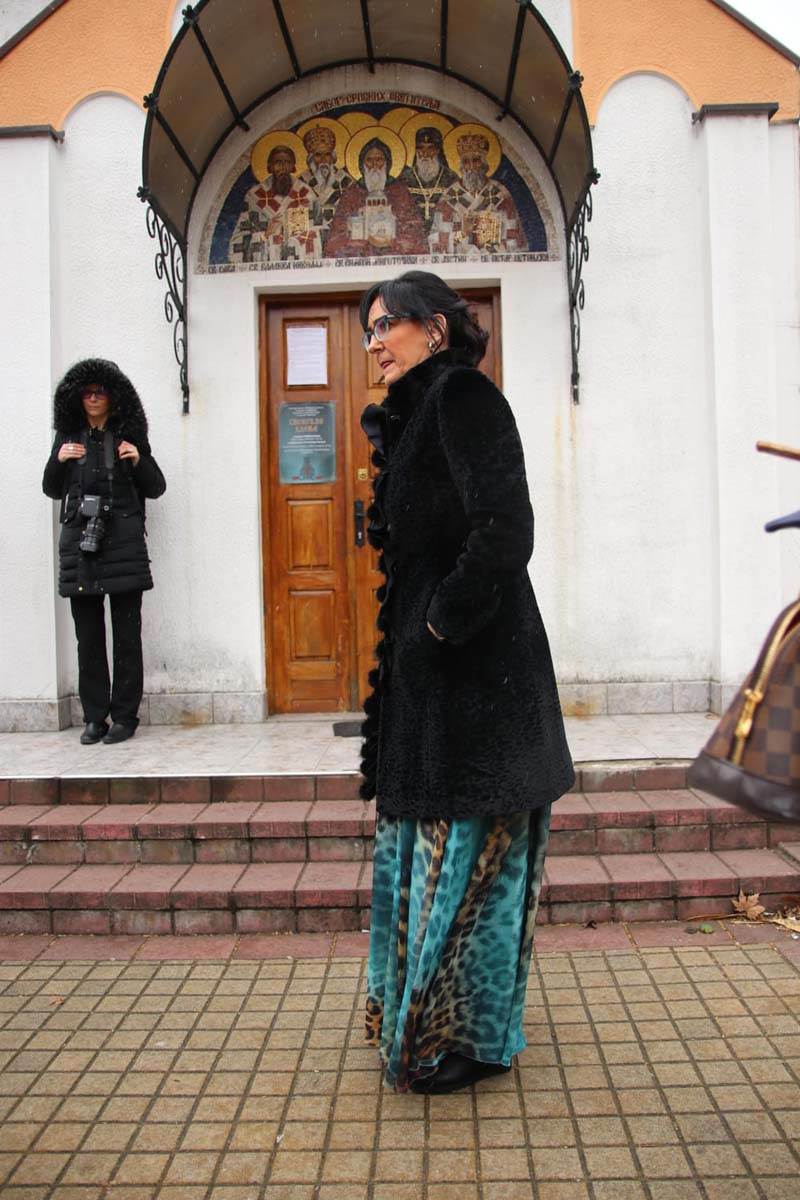 Prva žena ace lukasa (4).jpg