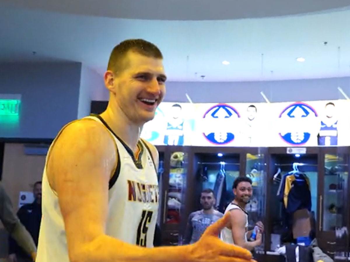 Nikola Jokić ispolivan vodom u svlačionici Denvera