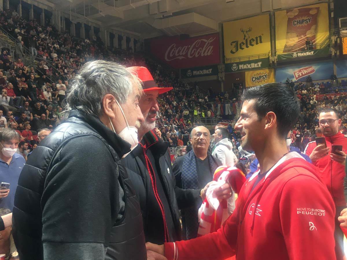 Novak sa Zufer Avdijom (3).jpg