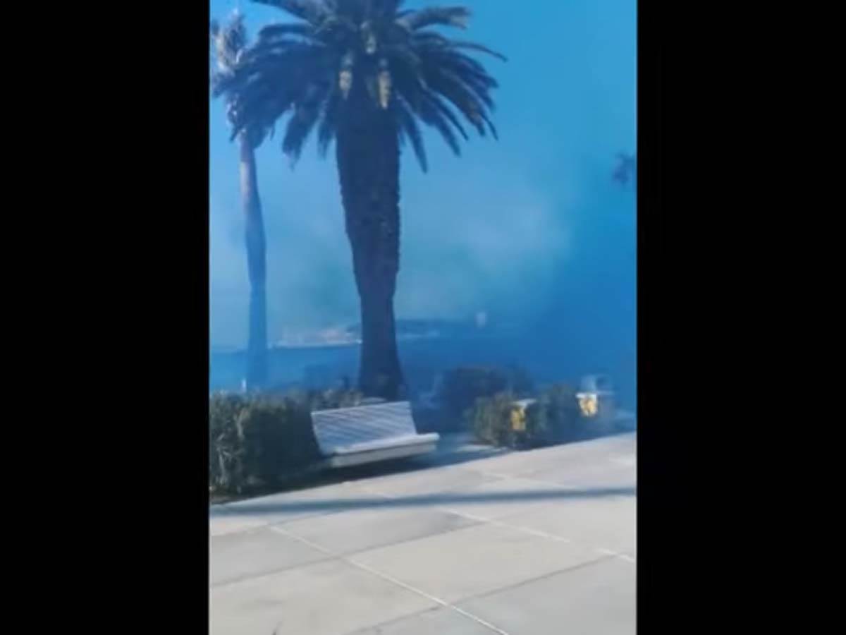 Dimne bombe, split, provokacija, navijači (3).jpg