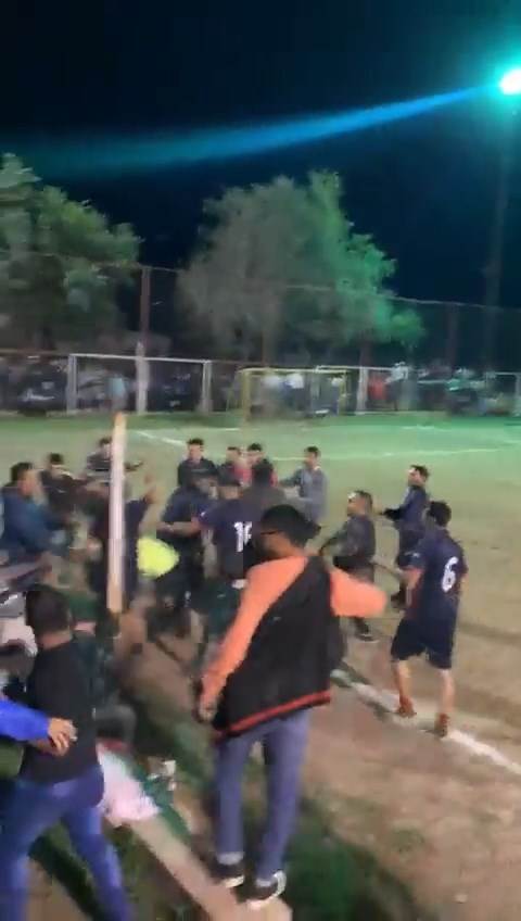 Colonia Tirolesa, Turnir, Napad na sudiju (7).jpg