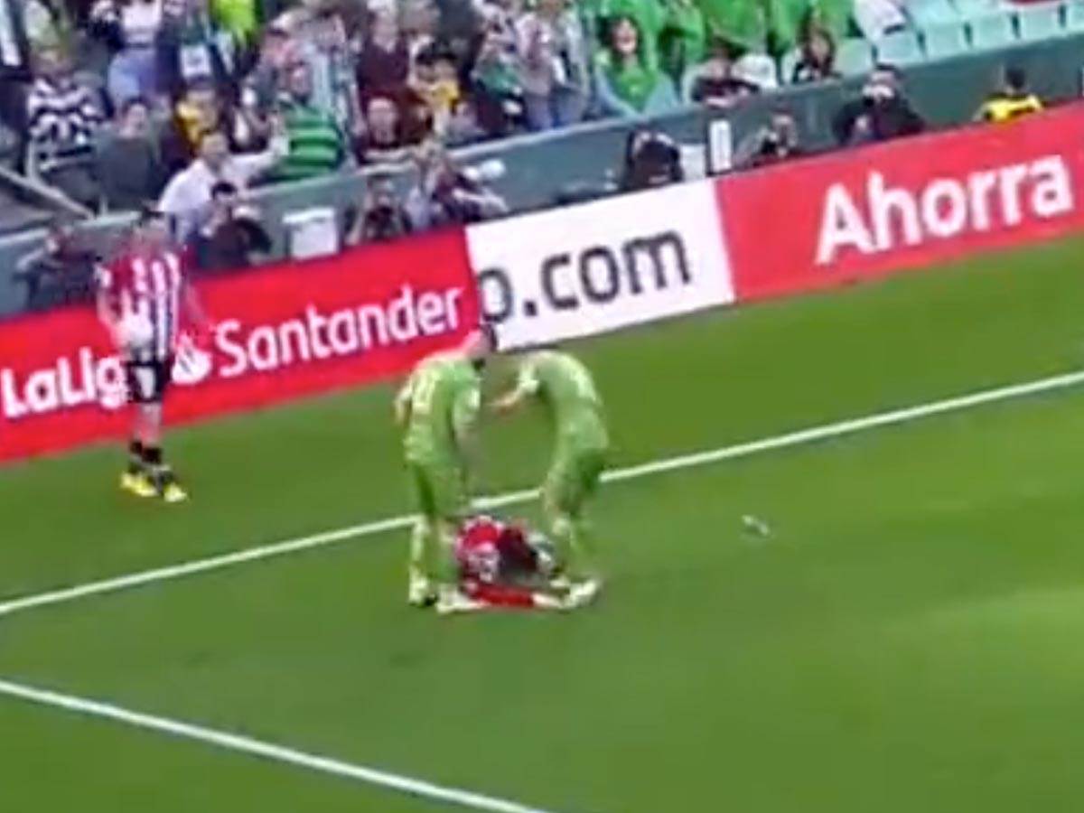 Nabil Fekir dobio crveni karton ponižavao rivala