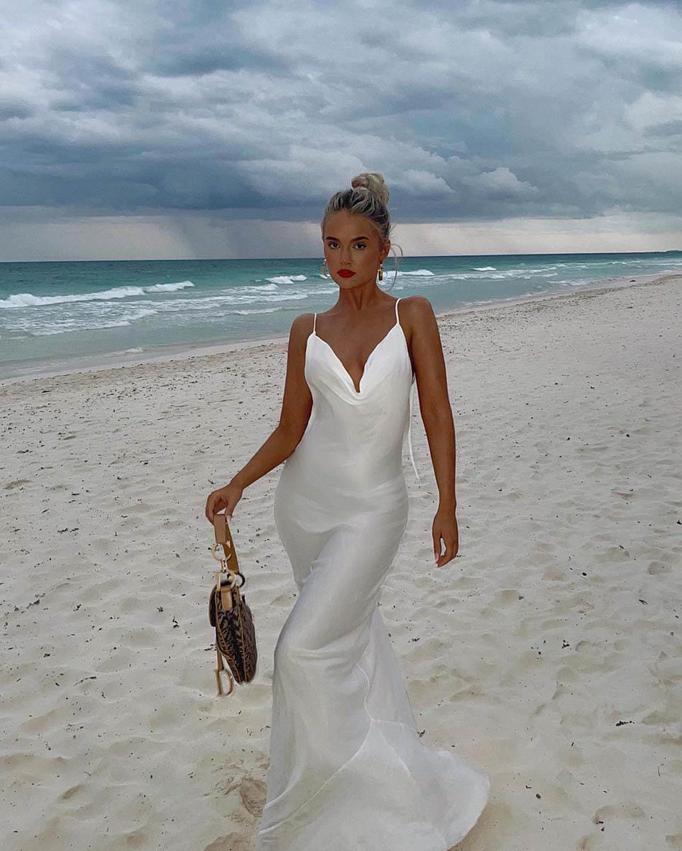 Moli Mae ženi raste brada (7).jpg