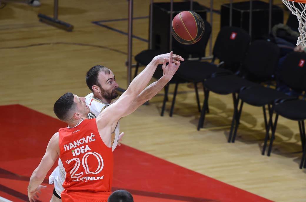 Crvena zvezda SC derbi (8).jpg