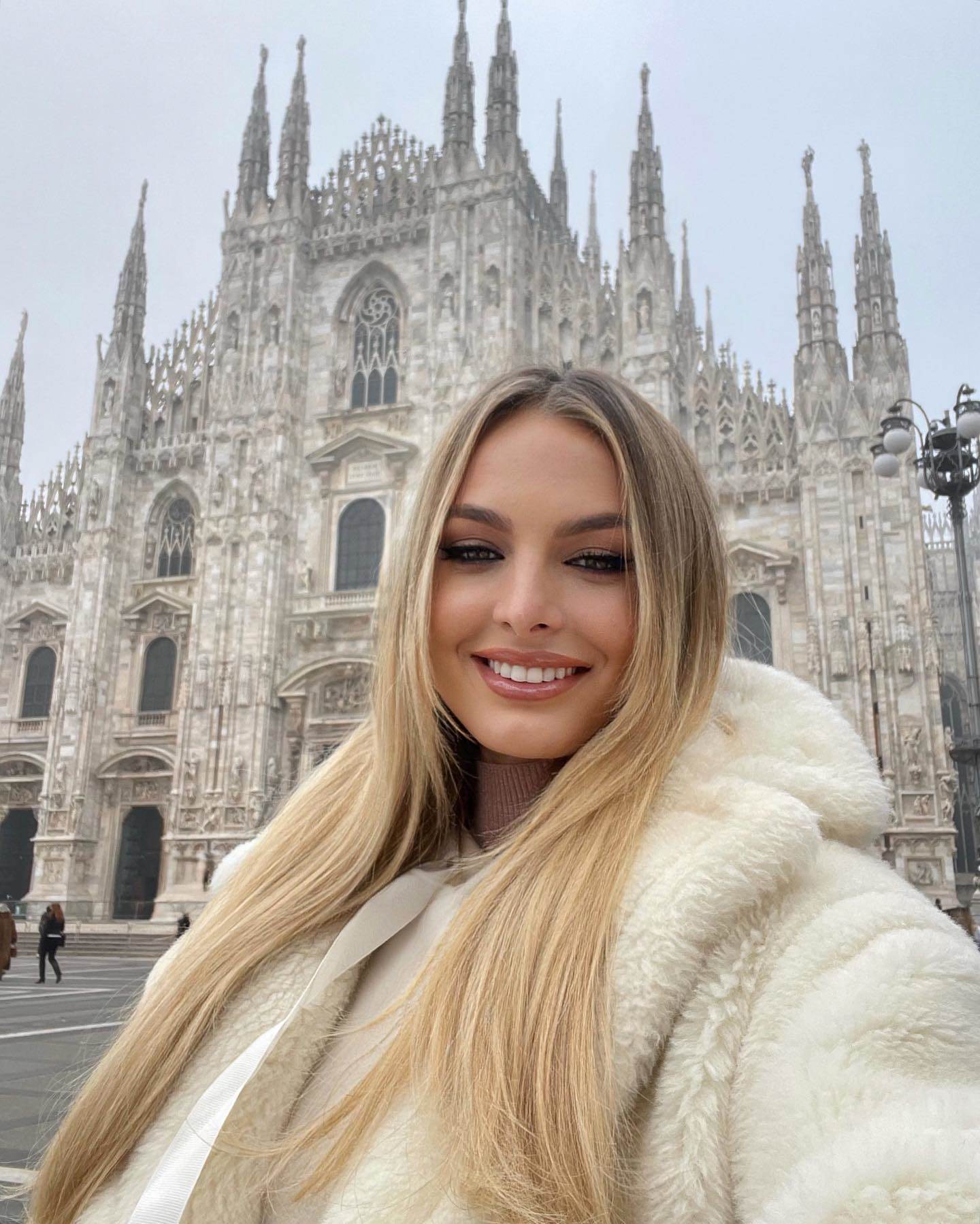 Sindi Marina (6).jpg