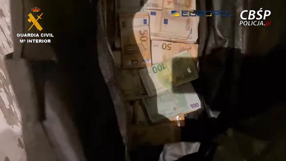 MUP akcija španska policija droga (3).jpg