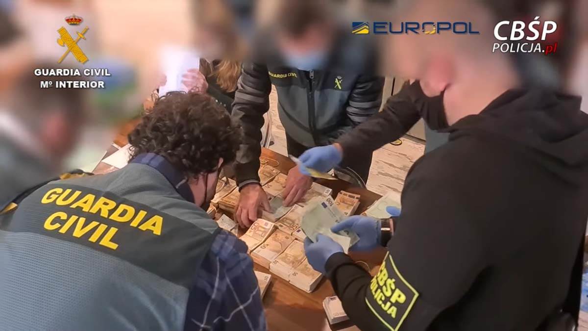MUP akcija španska policija droga (7).jpg