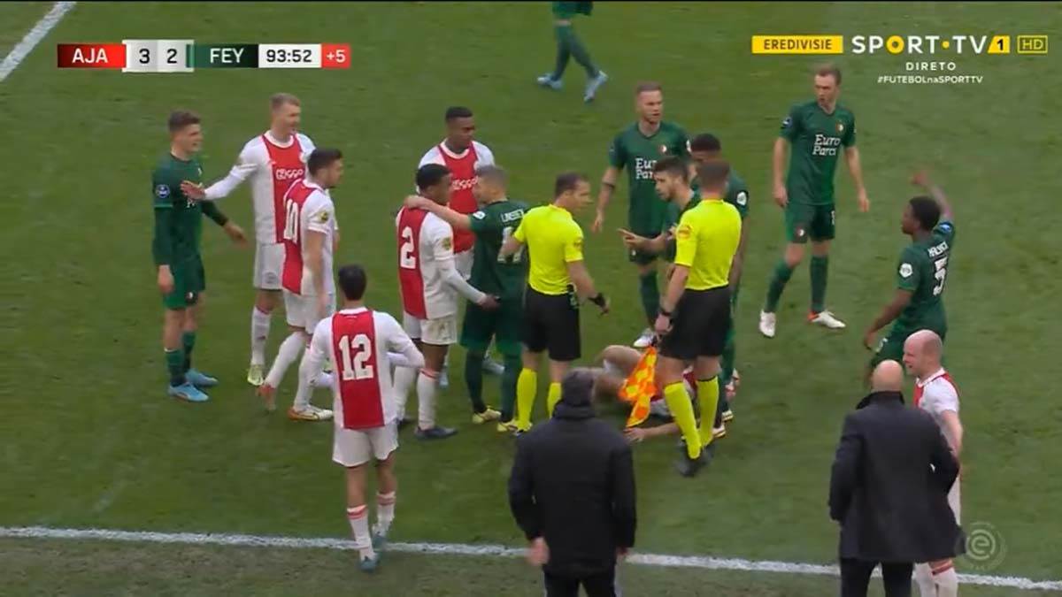 Ajaks Fejendor pad (3).jpg