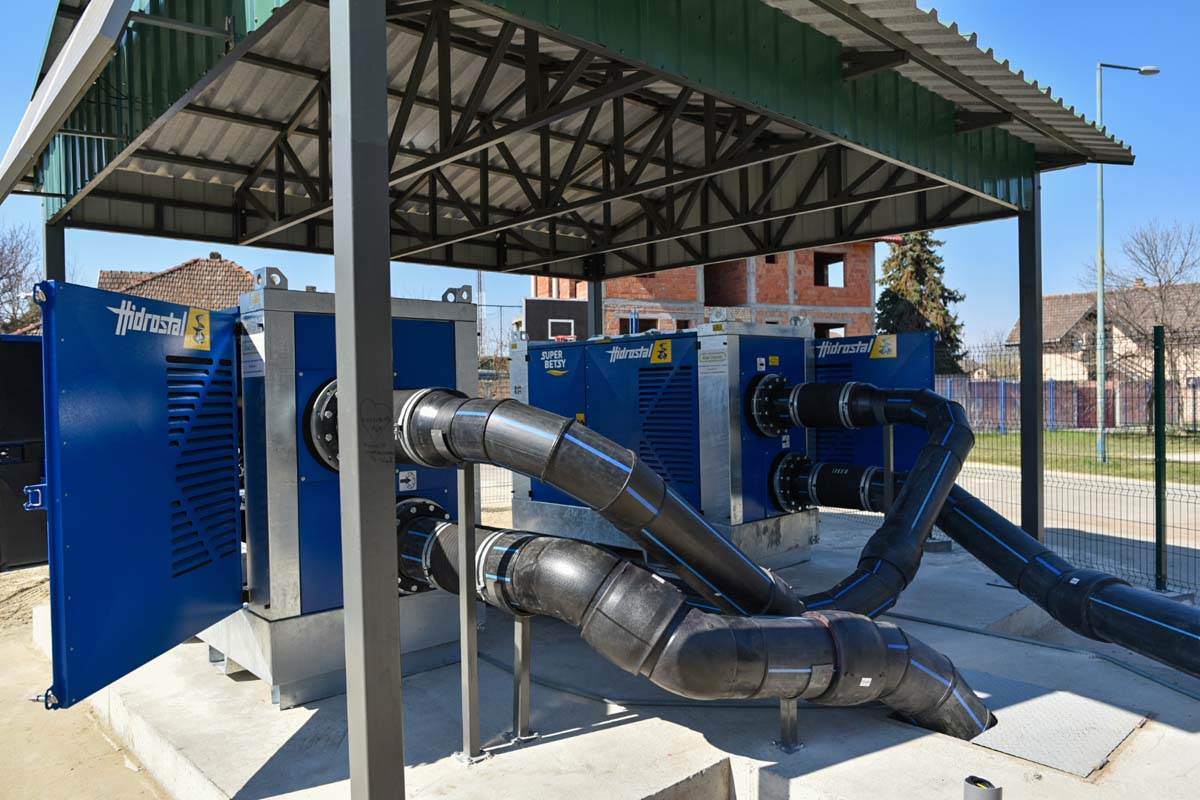 Gradonačelnik Bakić: Rešili smo višedecenijski problem građana MZ „Gat“ 