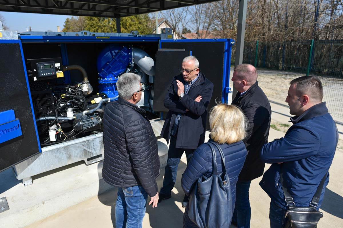 Gradonačelnik Bakić: Rešili smo višedecenijski problem građana MZ „Gat“ 