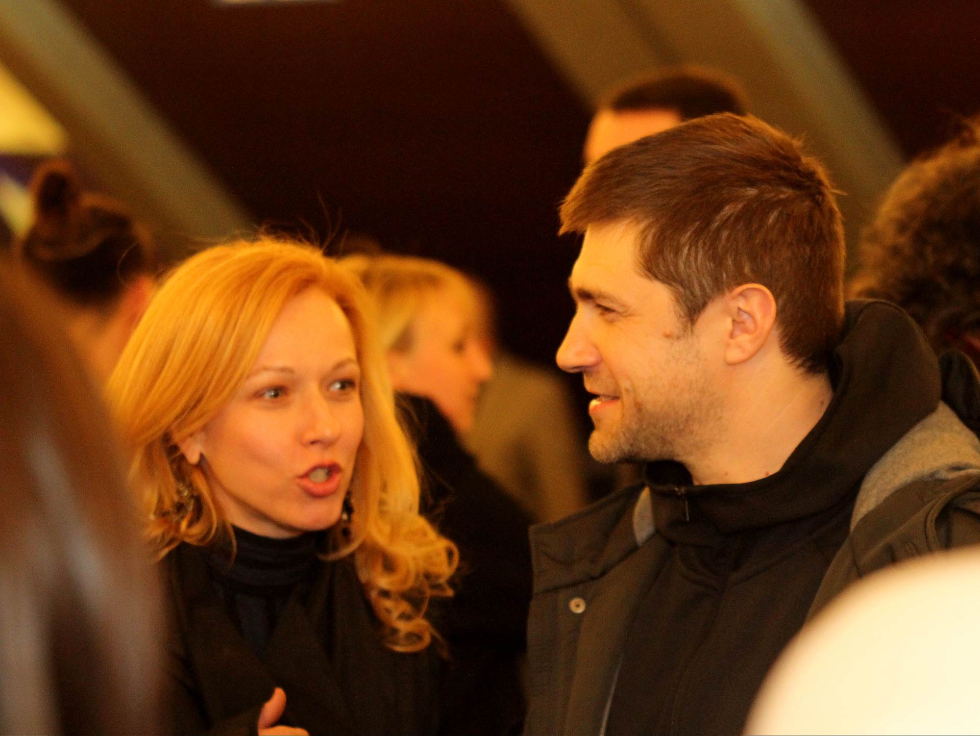 Greška u filmu Lajanje na zvezde