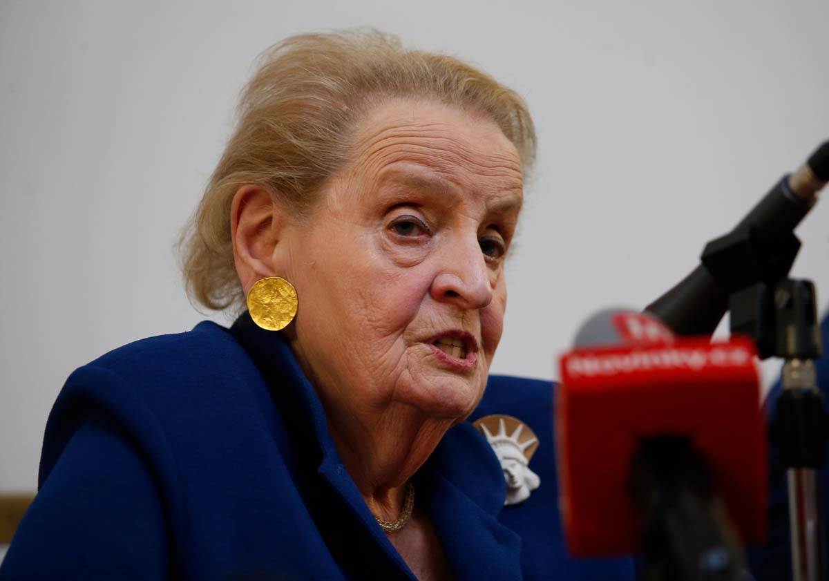 Medilin Olbrajt (1).jpg