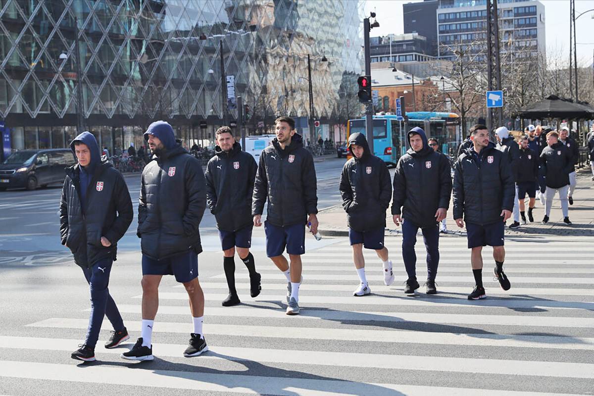 Šetnja reprezentacije u Danskoj (8).JPG