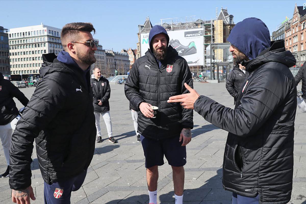 Šetnja reprezentacije u Danskoj (12).JPG