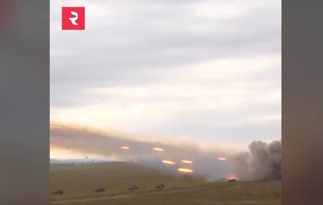 Hurricane 9K57 (3).jpg