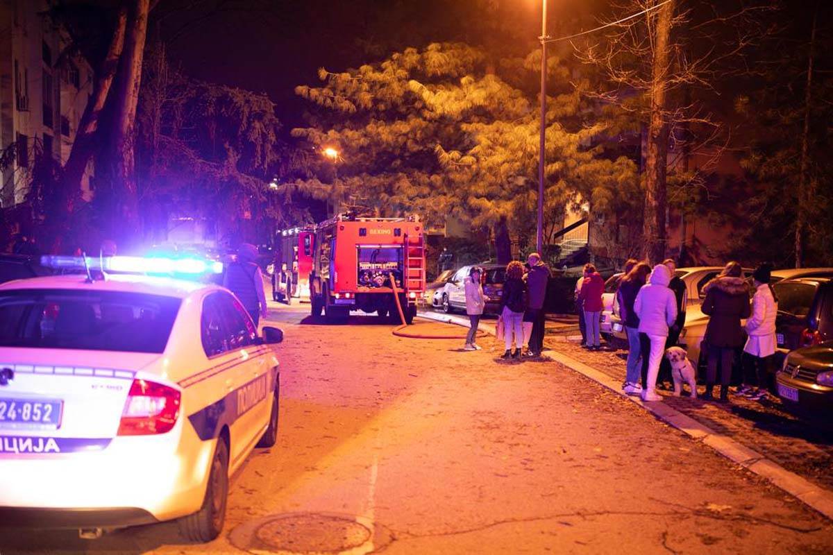 Požar u Mirijevu, Eksplozija, Vatrogasci, Beograd (7).jpg