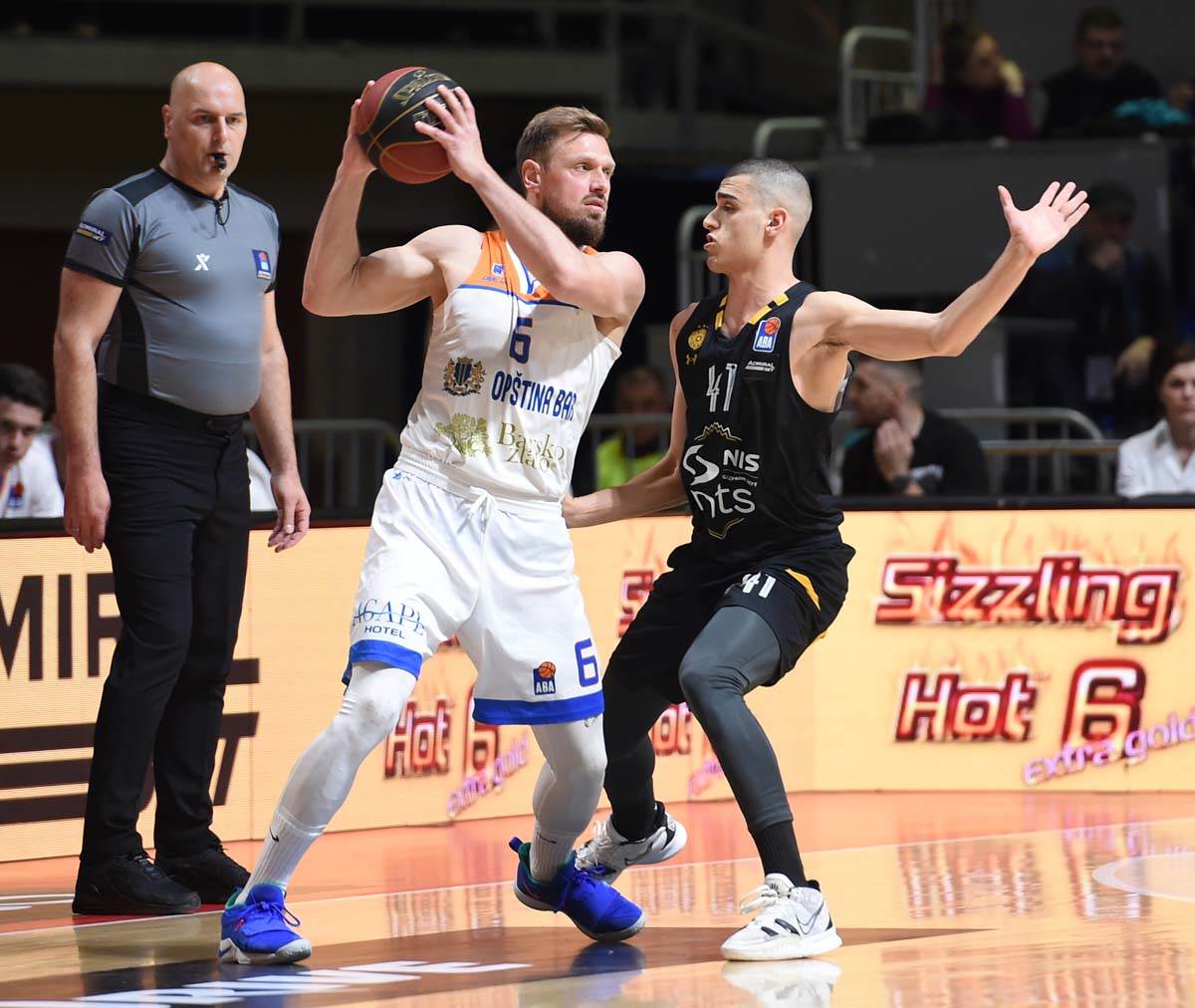 Partizan, Mornar (11).jpg