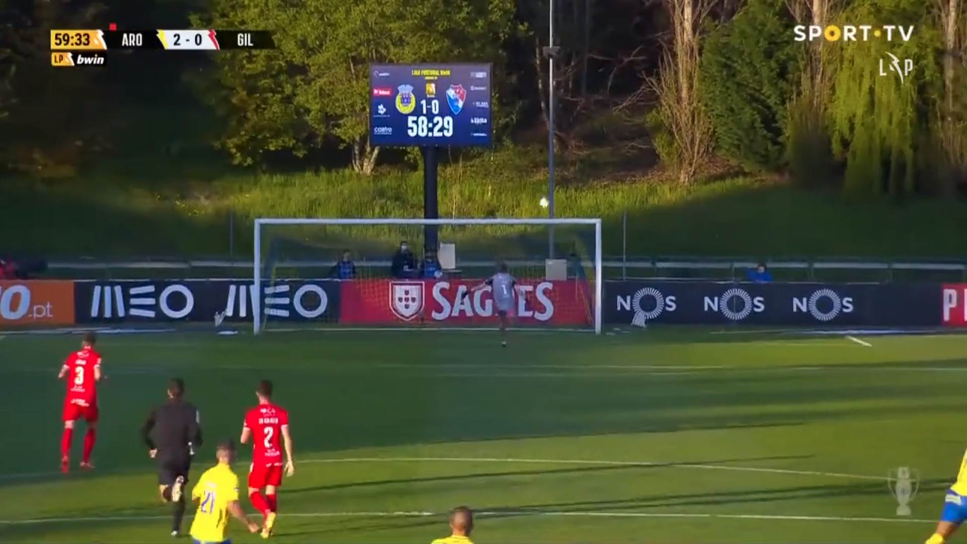 andre silva, gol sa pola terena