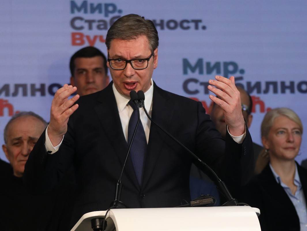 Vučićevo obraćanje SNS17.jpeg