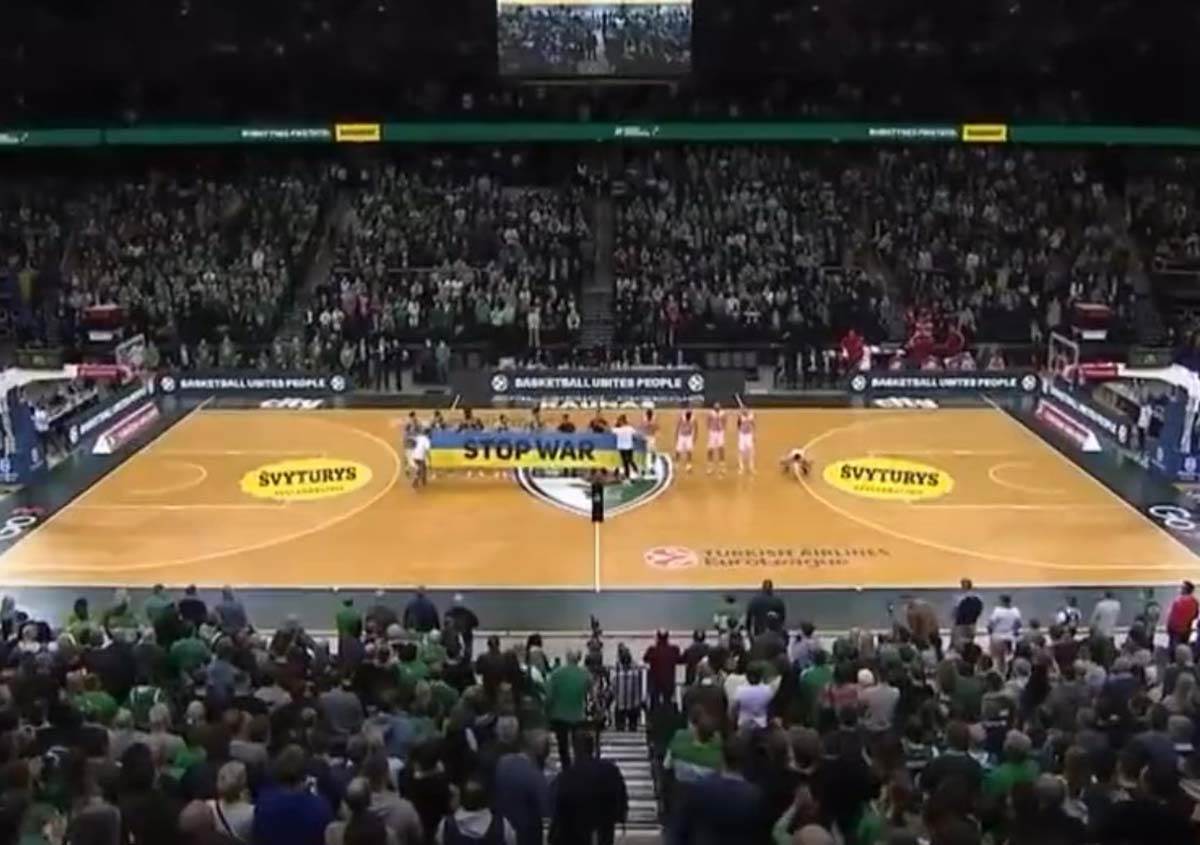 Ukrajina poruka crvena zvezda.jpg