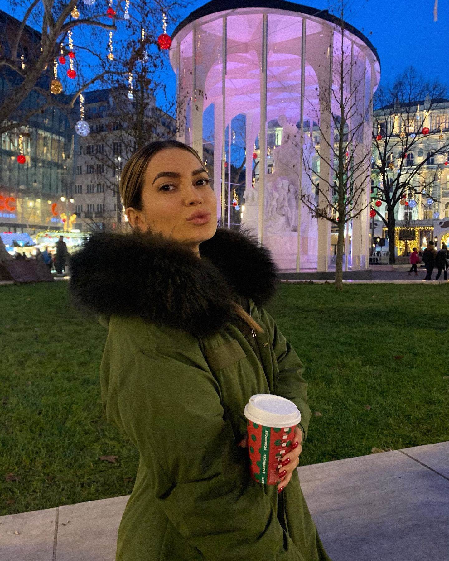 Dhurata Ahmetaj (8).jpg