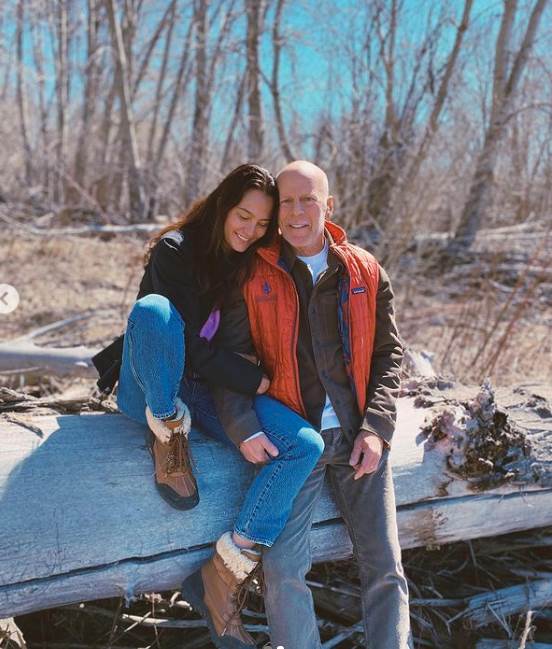 brus vilis, ema 2.jpg