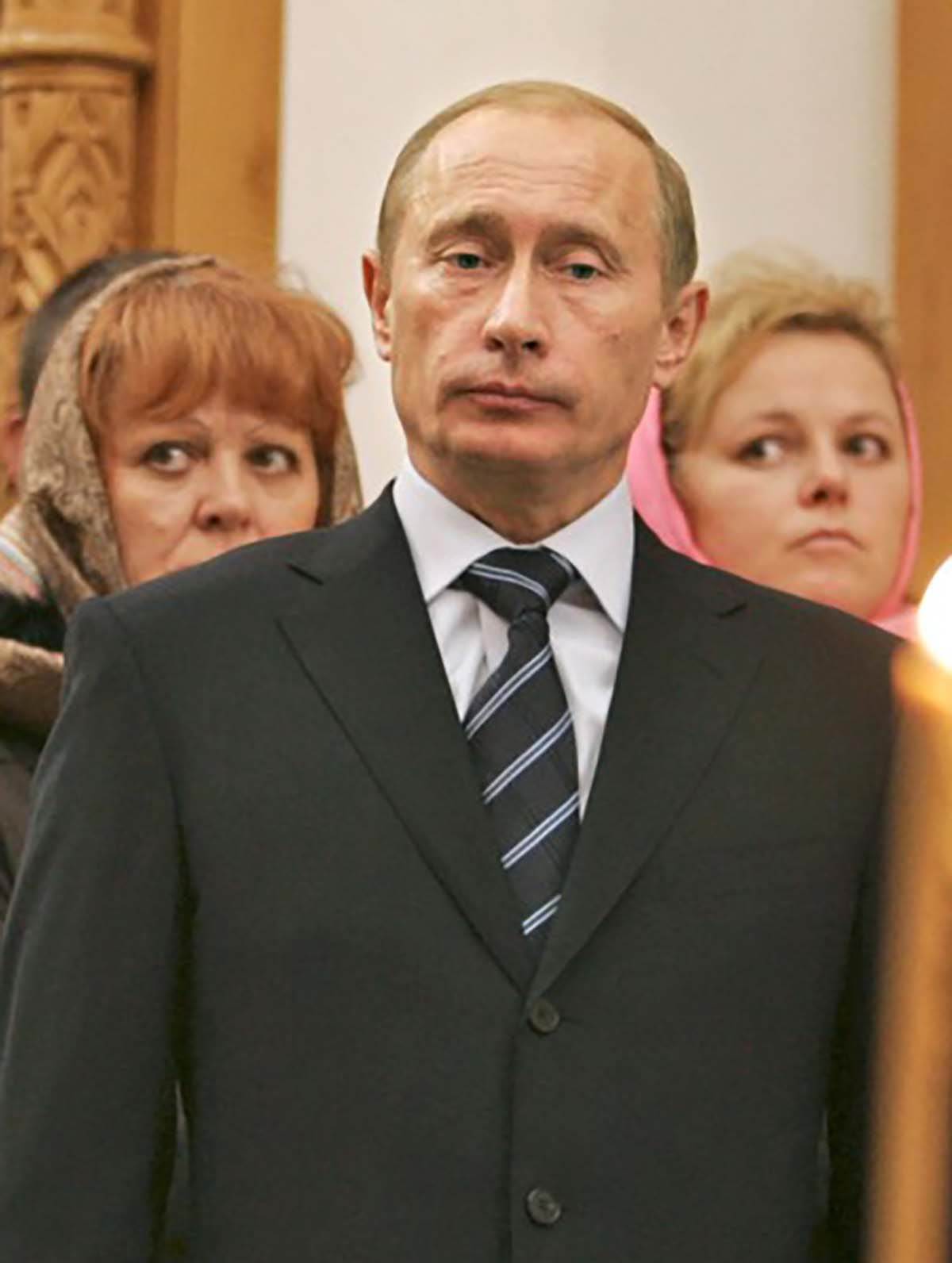 Putin pre posle (5).jpg