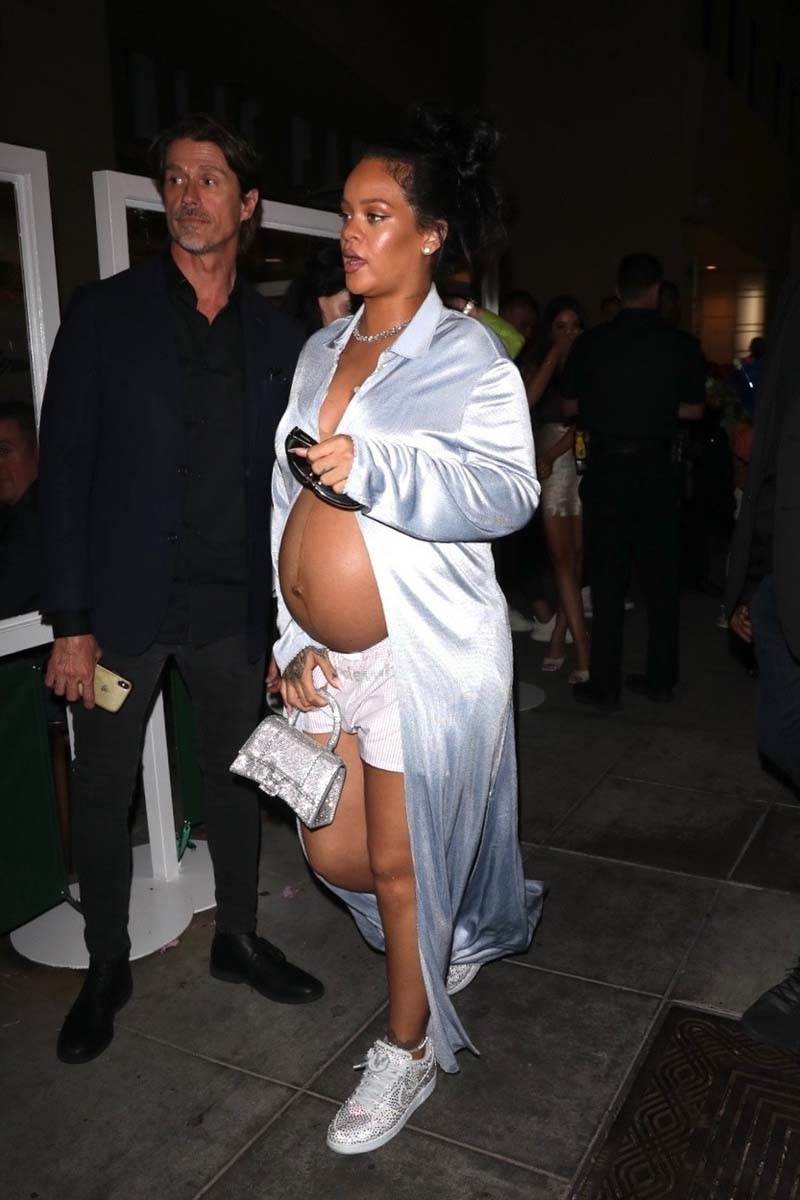 Rijana izašla na večeru u gaćama  (6).jpg