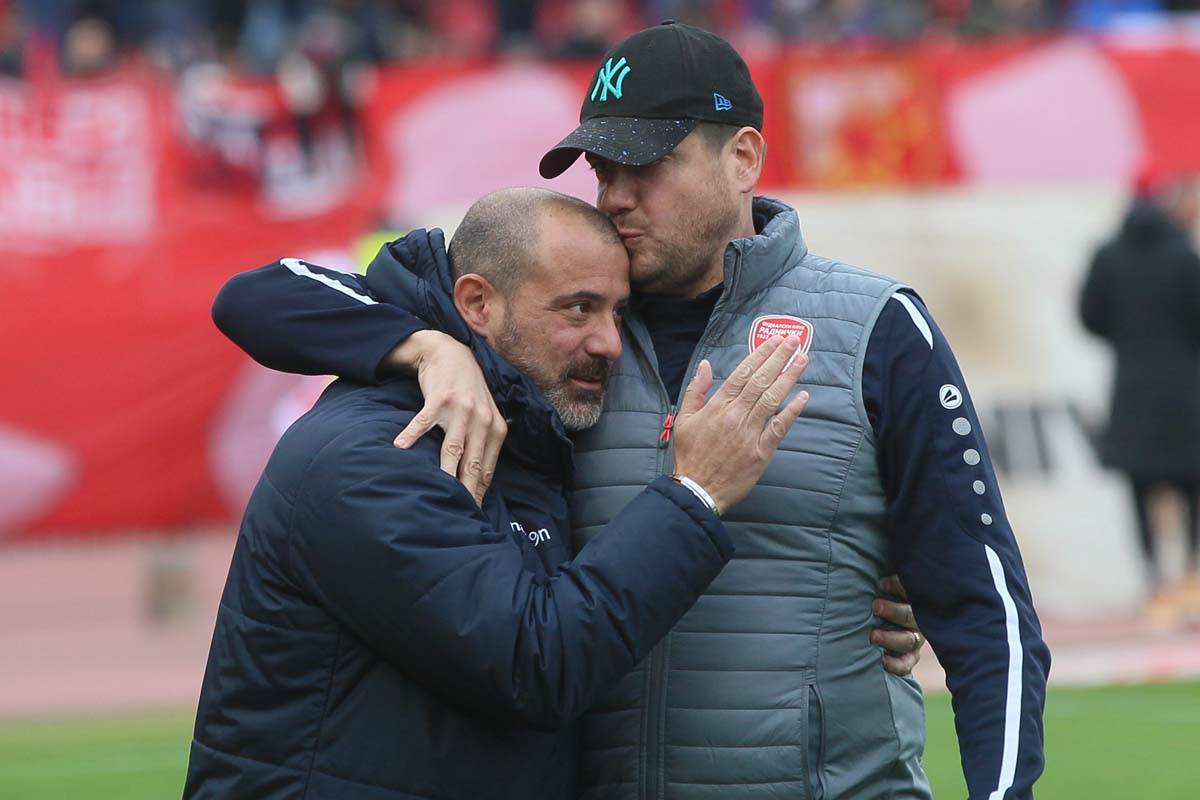 Nenad Lalatović: Heroji brane Ukrajinu na frontu