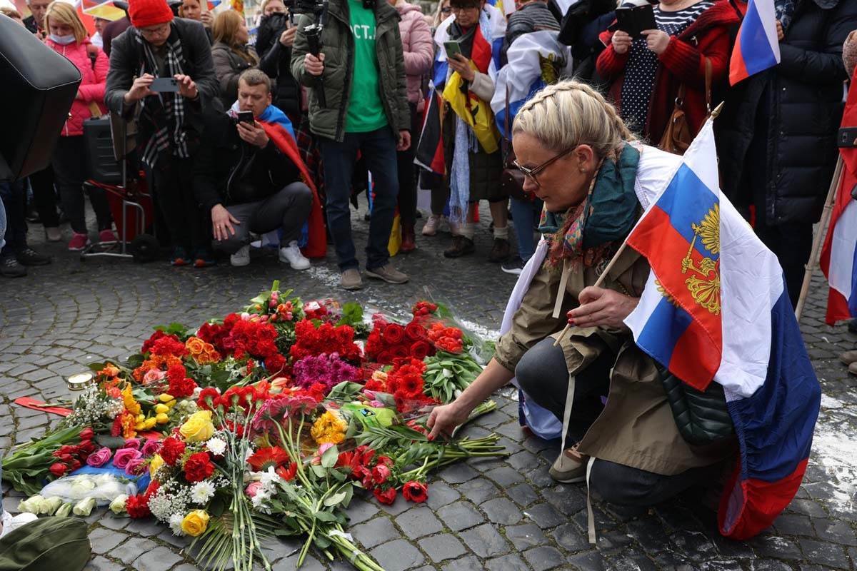 Ruski protesti nemačka  (3).jpg