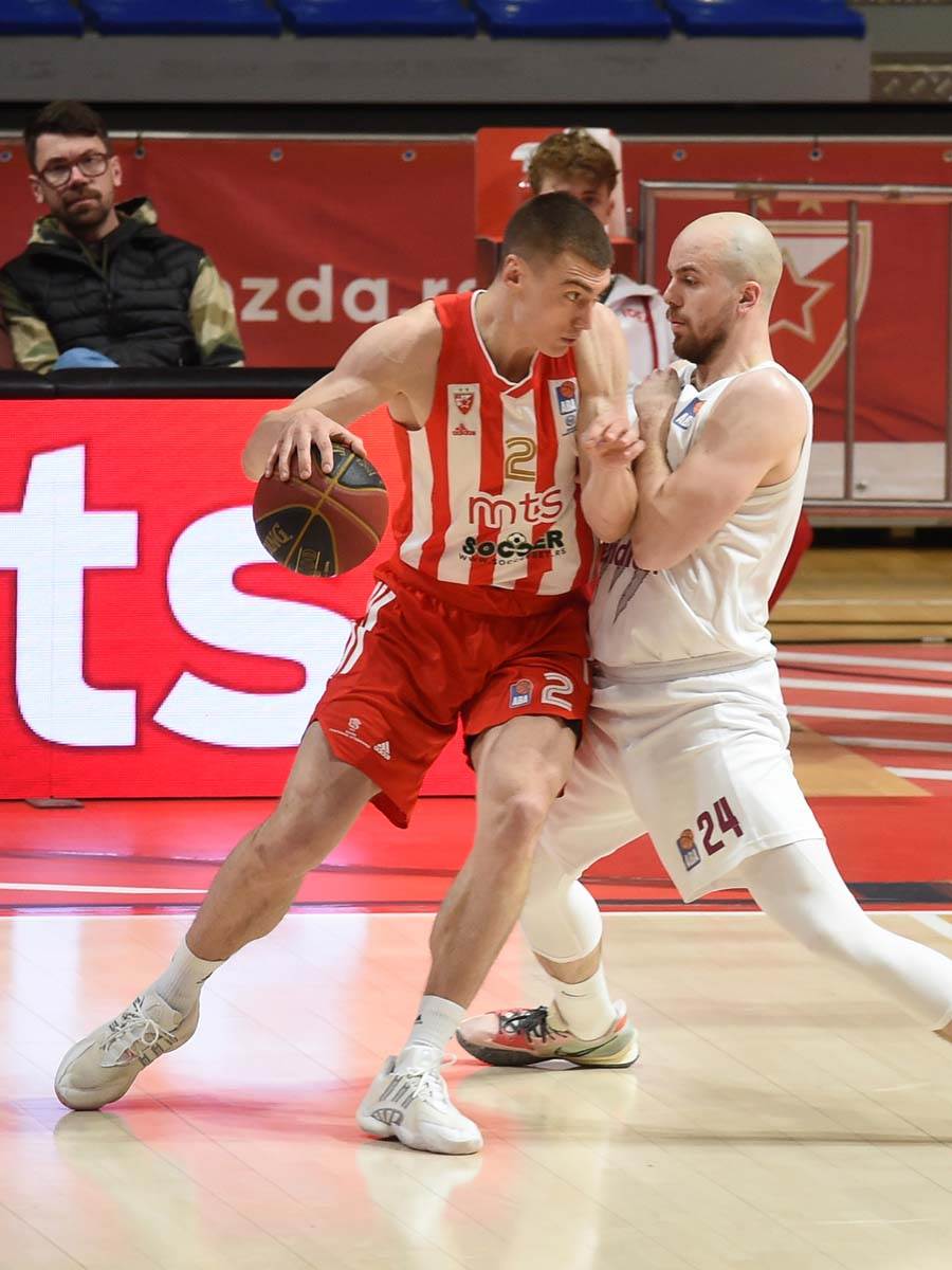 Ostin Holins o ABA ligi Zvezdi i Nikoli Topiću