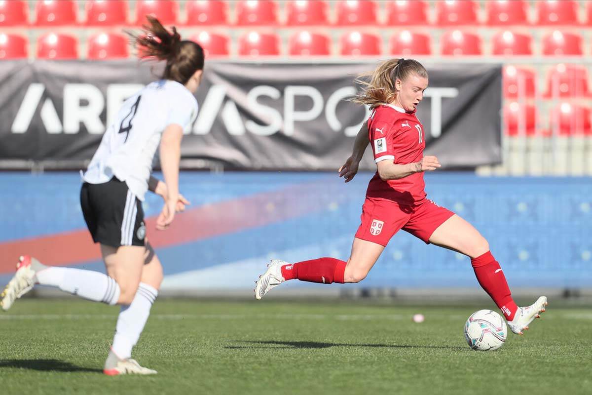 Ženski fudbal Srbija Nemačka (13).jpg