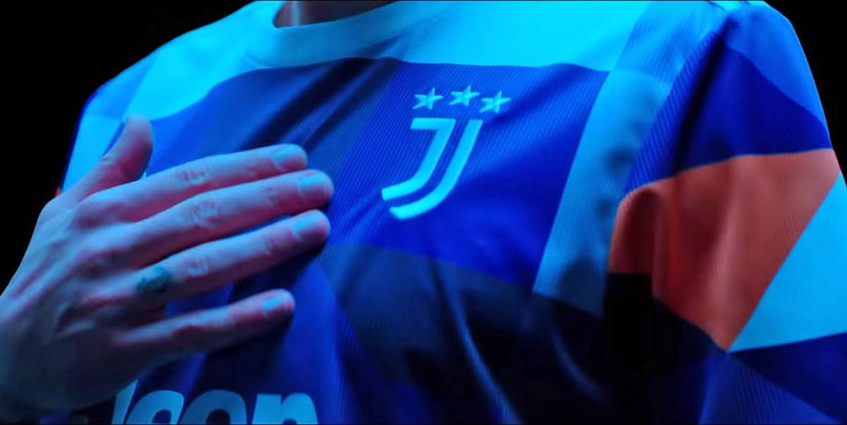 Novi dres Juventusa (1).jpg