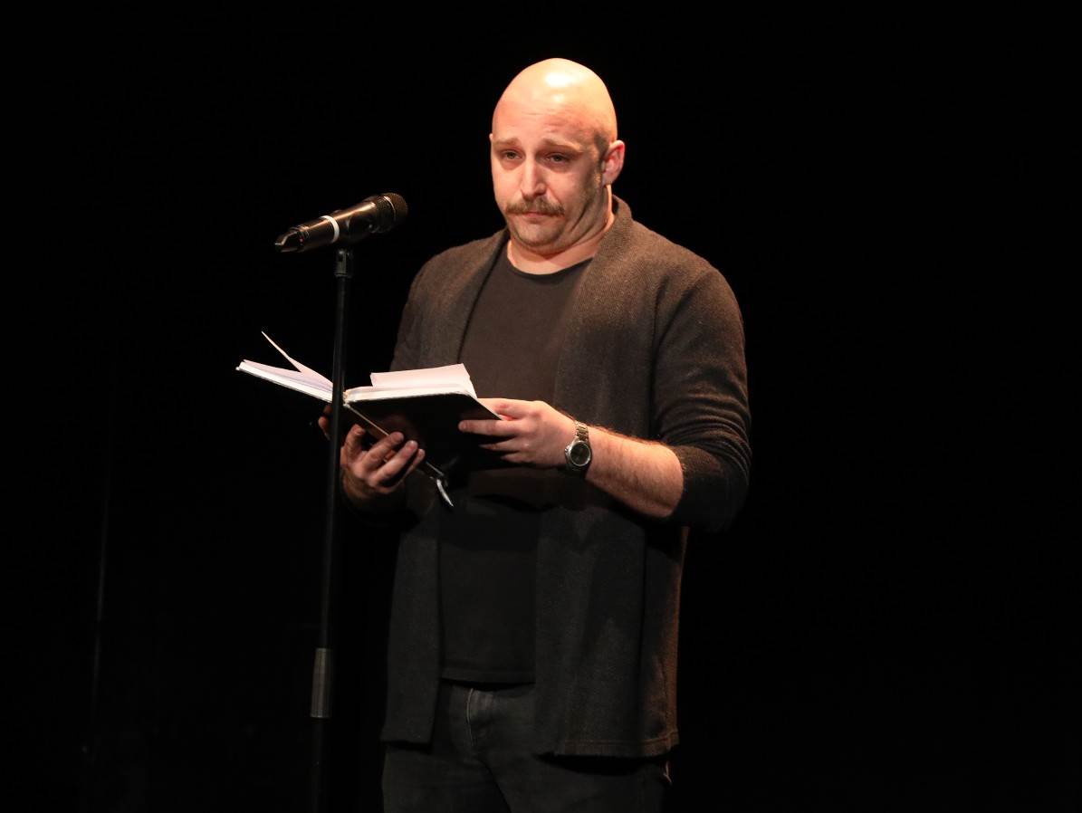 Komemoracija Bojanu Lazarovu u Malom pozoristu Dusko Radovic (24).jpeg